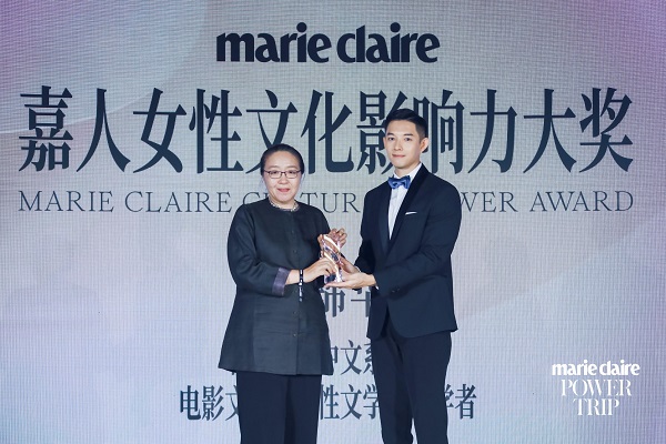 嘉人女性影响力之夜点亮上海 ——首个全女性阵容时尚盛典亮相