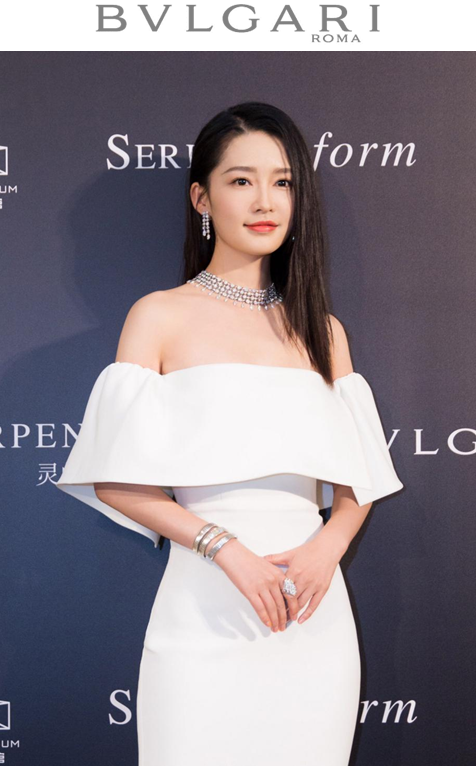 9_李沁参加SerpentiForm灵蛇传奇展览新闻发布会