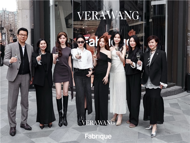 Fabrique x Vera Wang ����ϵ����ʱ�������Ϻ�ʢ����Ļ